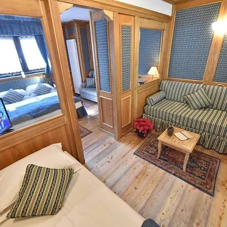 Nocleg ze śniadaniem Mont Cervin 4*