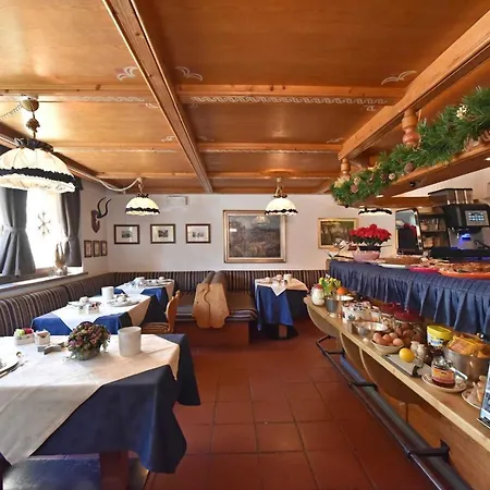 Mont Cervin Nocleg ze śniadaniem