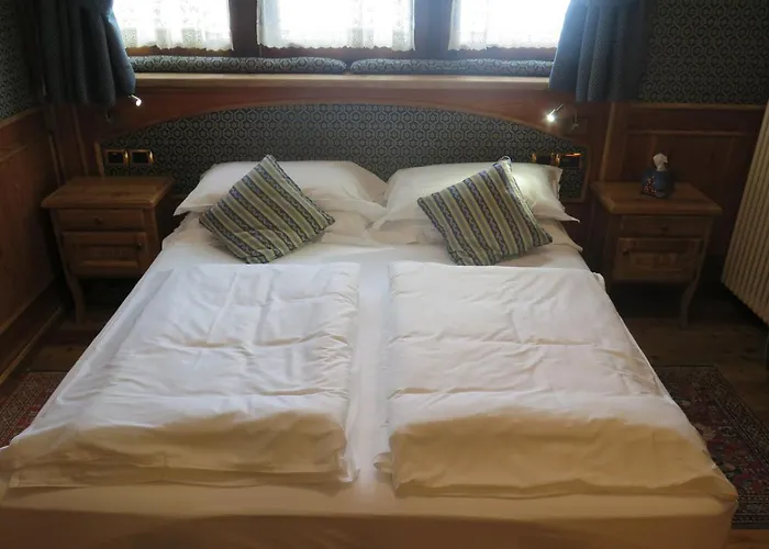 Bed & Breakfast Mont Cervin 4*