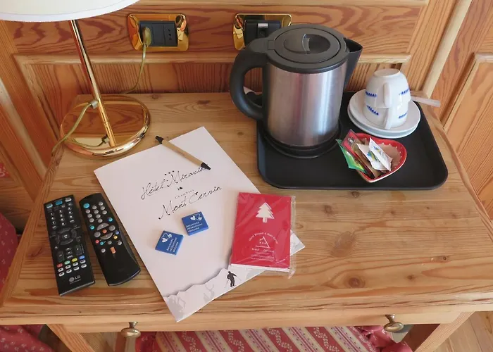 Mont Cervin Bed & Breakfast 4*